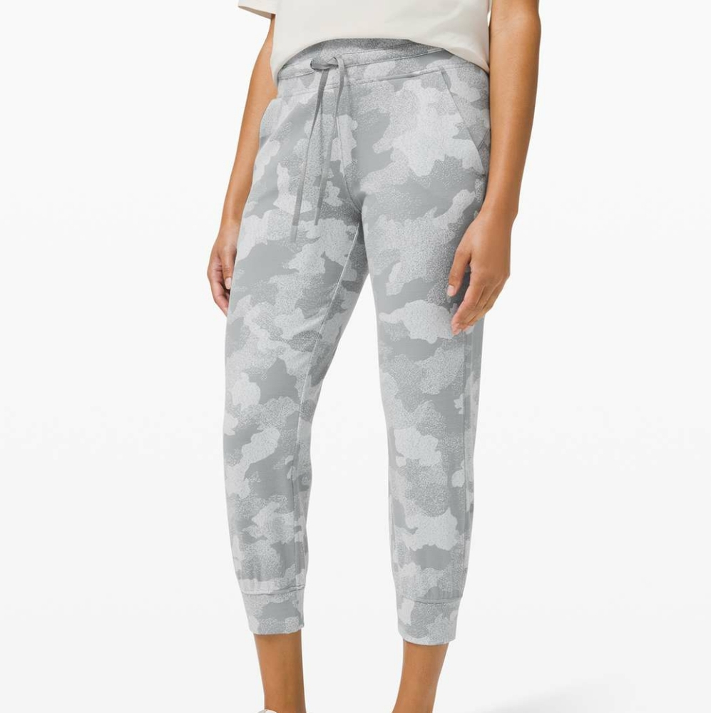 Ready To Rulu Jogger Crop